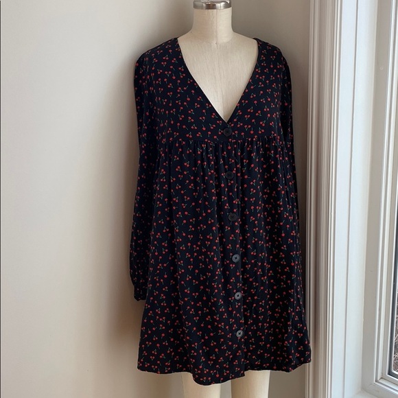 Cherry printed Tent dress with buttons down front - Picture 1 of 8